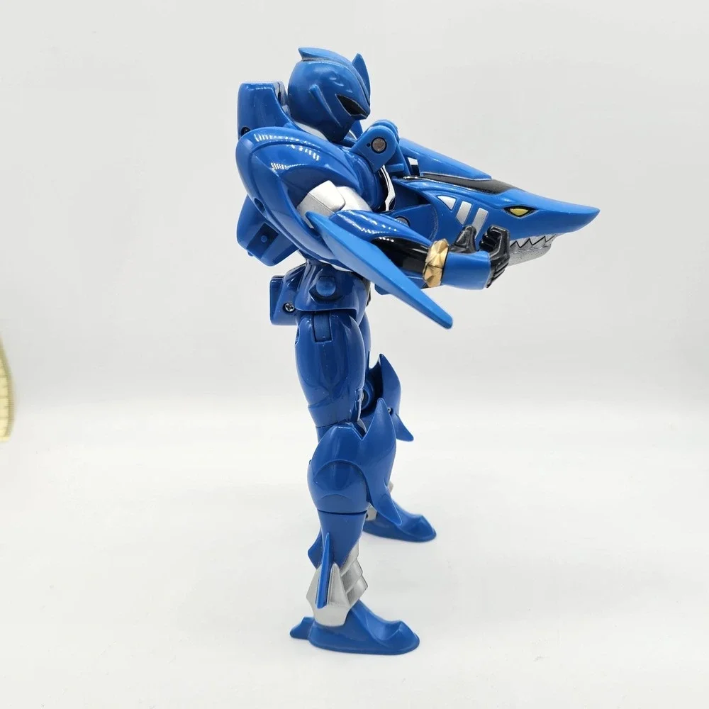 2007 Bandai Power Rangers Jungle Fury Animorphin Blue Shark Transforming Action